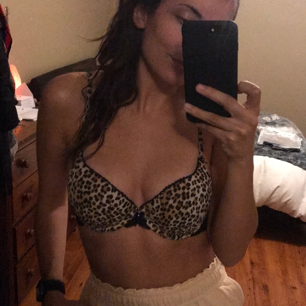 Victoria’s Secret Dream Angels Gel Push Up Bra